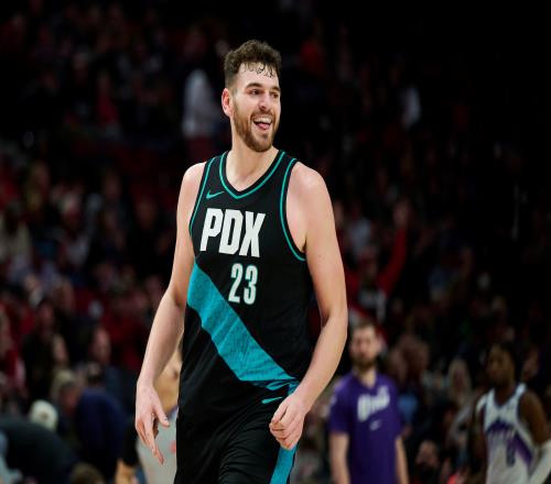 中足联联合,英超豪门,共办青少年,半岛,BanDao,半岛官网,半岛体育官网,半岛体育下载,半岛APP